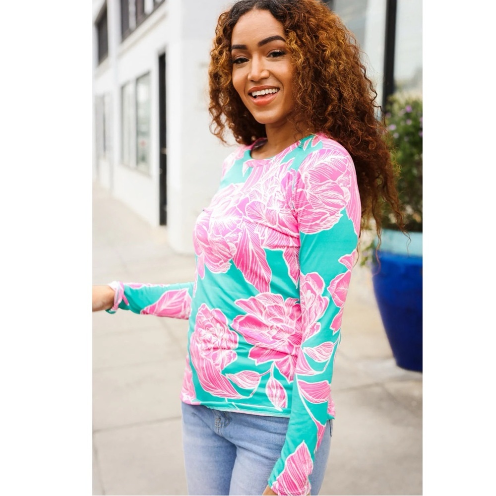 HAPTICS Preppy Love Aqua/Pink Fitted Floral Print Top Long Sleeve MEDIUM - Picture 2 of 4